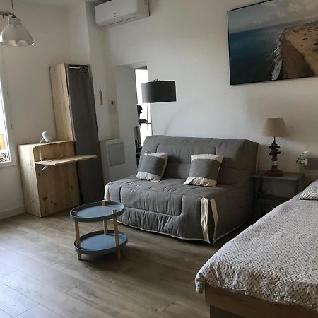 Le Clos Beaufleury Bordeaux Bagian luar foto
