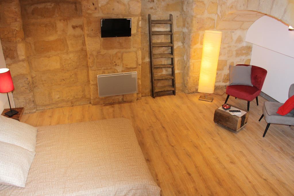 Le Clos Beaufleury Bordeaux Bagian luar foto