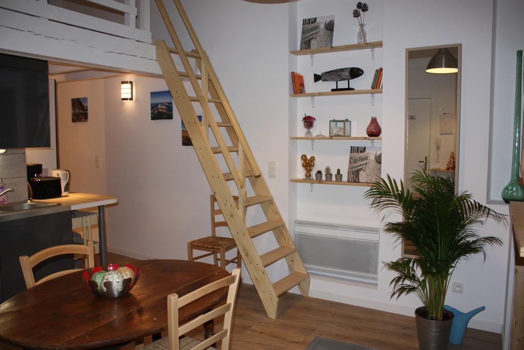 Le Clos Beaufleury Bordeaux Bagian luar foto